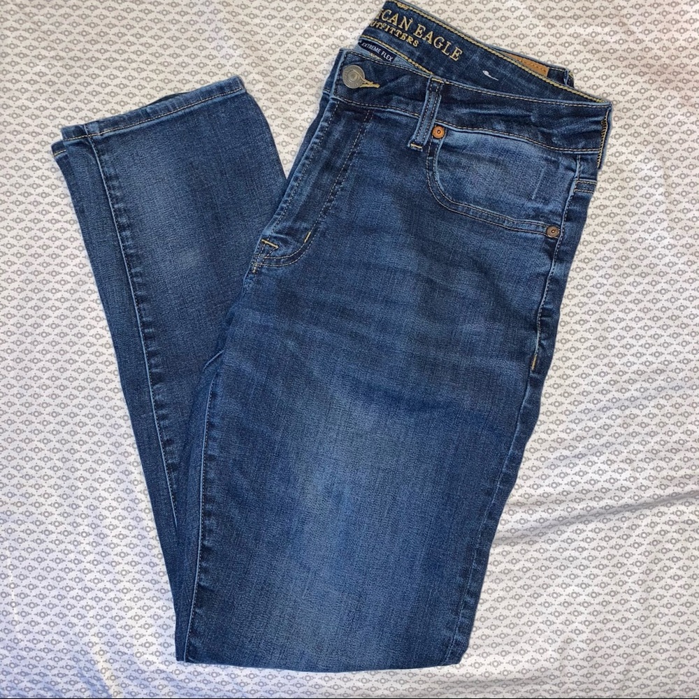 EUC Men’s 32X30 Flex Fit Slim Dark Wash AE Jeans